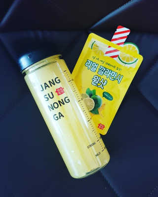 장수농가 리얼깔라만시 원샷 50ml 10팩+보틀 — 5점을 준 리뷰어가 2019년 5월 올린 사용 사진