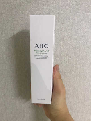 AHC 에이 에이치 씨 미니멀 10 워터리 에센스 — 4점을 준 리뷰어가 2018년 12월 올린 사용 사진