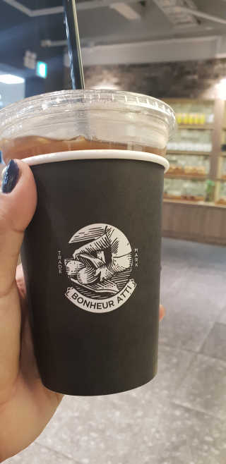 보네르아띠 부천점 [보네르아띠 부천상동점] 내맘대로 빵+아메리카노 2잔 — 5점을 준 리뷰어가 2018년 10월 올린 사용 사진