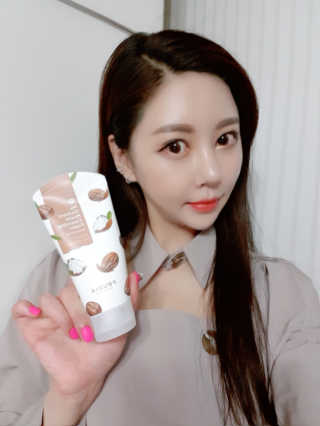 [후르디아] 골라쓰는 모찌 클렌징폼 5종 세트 — 3점을 준 리뷰어가 2019년 5월 올린 사용 사진