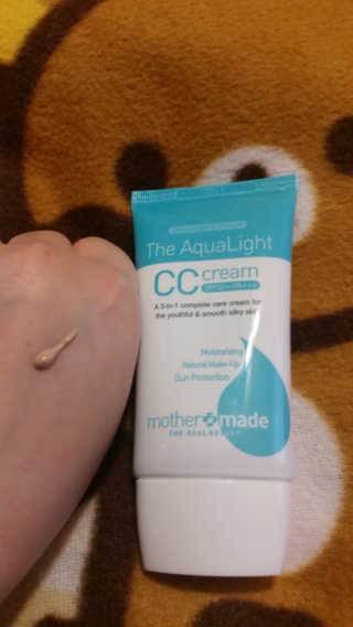마더메이드 더 아쿠아라이트 CC크림 SPF50+ PA+++ — 4.5점을 준 리뷰어가 2019년 6월 올린 사용 사진