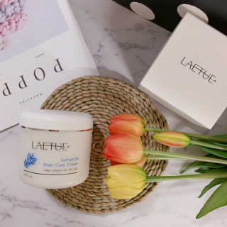 (주)이스터비엔에프 라에뜨 사차인치 바디케어크림 300ml — 4점을 준 리뷰어가 2019년 3월 올린 사용 사진