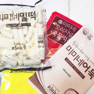 홍대미미네국물떡볶이 [홍대미미네]오리지널 국물 떡볶이4팩 + 라면사리 — 3점을 준 리뷰어가 2019년 4월 올린 사용 사진