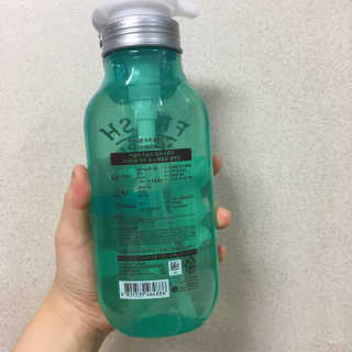 프레시팝 그린허브 레시피 샴푸 — 4.5점을 준 리뷰어가 2018년 8월 올린 사용 사진