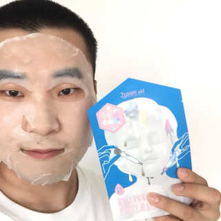 23years old 하이알톡스 쁘띠마스크(5장) — 3.83점을 준 리뷰어가 2017년 8월 올린 사용 사진