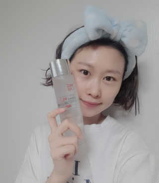 (주)에네스티 미스랩 갈락토미세스 클리어 플러스 에센스 — 5점을 준 리뷰어가 2020년 2월 올린 사용 사진