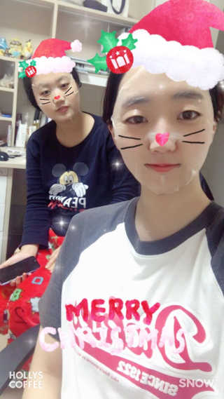 비엘리 브라이트닝&모이스처라이징 앰플 마스크 — 3.5점을 준 리뷰어가 2016년 12월 올린 사용 사진