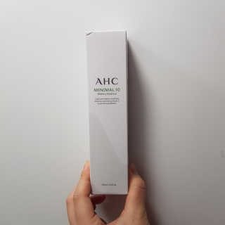 AHC 에이 에이치 씨 미니멀 10 워터리 에센스 — 5점을 준 리뷰어가 2018년 12월 올린 사용 사진