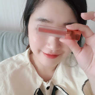 [블랙루즈] 에어 핏 벨벳 틴트3 택1+랜덤1 — 4.5점을 준 리뷰어가 2019년 3월 올린 사용 사진