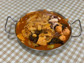 땡땡쿡 쓰촨 마라 낙지 국물 떡볶이 2인분 875g — 5점을 준 리뷰어가 2019년 10월 올린 사용 사진