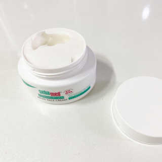 세바메드 우레아 수분폭탄크림 50ml — 5점을 준 리뷰어가 2019년 12월 올린 사용 사진