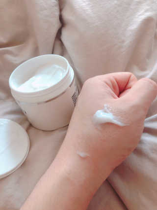 지고트 비타솔루션12 시너지 앰플 크림 100ml — 5점을 준 리뷰어가 2019년 6월 올린 사용 사진