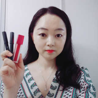 [블랙루즈] 에어 핏 촉촉틴트 + 크리미 벨벳 립크레용 — 4.83점을 준 리뷰어가 2018년 7월 올린 사용 사진