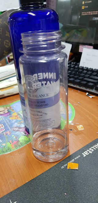 닥터시드 슈퍼시드밤 리바이탈라이즈 샴푸 1,000ml — 5점을 준 리뷰어가 2017년 12월 올린 사용 사진