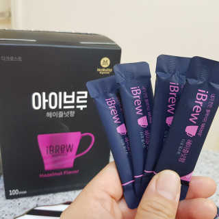 한국맥널티 아이브루 헤이즐넛향 100T — 5점을 준 리뷰어가 2019년 11월 올린 사용 사진