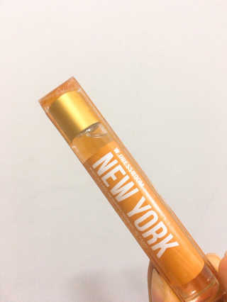 더블유드레스룸 롤 온 퍼퓸EDT 10ml — 4.33점을 준 리뷰어가 2018년 11월 올린 사용 사진