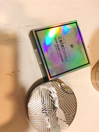 셀레뷰 스타 시크릿 쿠션 — 3.5점을 준 리뷰어가 2018년 2월 올린 사용 사진