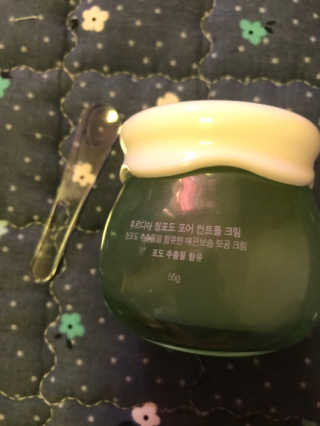 [후르디아] 모공케어 겉보속촉 여름 수분크림 — 5점을 준 리뷰어가 2019년 8월 올린 사용 사진