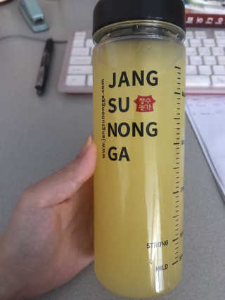 장수농가 리얼깔라만시 원샷 50ml 10팩+보틀 — 3.5점을 준 리뷰어가 2019년 5월 올린 사용 사진