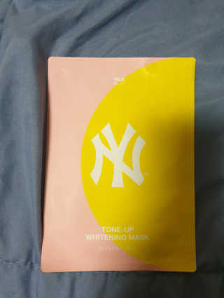 MLB COSMETICS [MLB PLAY] 톤업 화이트닝 마스크 1BOX — 5점을 준 리뷰어가 2019년 9월 올린 사용 사진