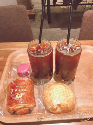 보네르아띠 부천점 [보네르아띠 부천상동점] 내맘대로 빵+아메리카노 2잔 — 5점을 준 리뷰어가 2018년 11월 올린 사용 사진