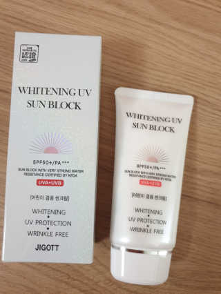 지고트 화이트닝 유브이 썬블럭 크림 70ml,1+1 — 4점을 준 리뷰어가 2019년 5월 올린 사용 사진
