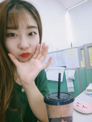 [블랙루즈] 코튼 립 컬러 — 5점을 준 리뷰어가 2018년 9월 올린 사용 사진