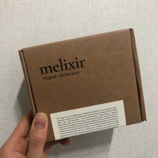 비건화장품 멜릭서 피부 활력 부스터 멜릭서 비타민 세럼 — 4점을 준 리뷰어가 2019년 3월 올린 사용 사진
