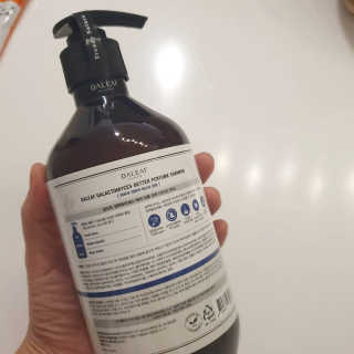 달리프 베러 퍼퓸 샴푸 1000ml 레이니데이 or 일랑로즈 — 5점을 준 리뷰어가 2019년 12월 올린 사용 사진