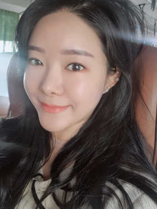 쏘내추럴 시그니처 페이스 오일 — 3.5점을 준 리뷰어가 2019년 10월 올린 사용 사진