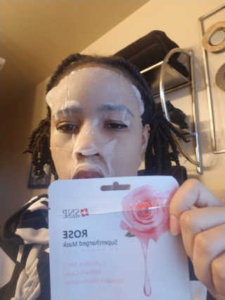 SNP Supercharged Mask_Rose Centifoli Flower — 4.17점을 준 리뷰어가 2019년 1월 올린 사용 사진