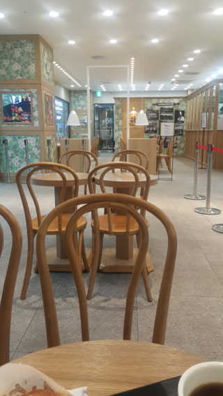 삼송빵집 부천점 [삼송빵집 부천역사점]삼송빵집 특별세트 — 5점을 준 리뷰어가 2019년 10월 올린 사용 사진