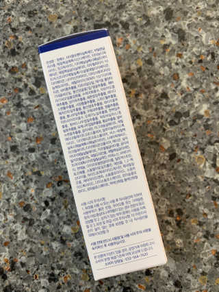 [룰루앤코] 블루톡 톤업 광채 크림 — 5점을 준 리뷰어가 2020년 3월 올린 사용 사진
