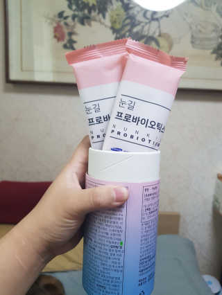 눈길 프로바이오틱스 눈길 콜라겐 프로바이오틱스 — 5점을 준 리뷰어가 2019년 11월 올린 사용 사진