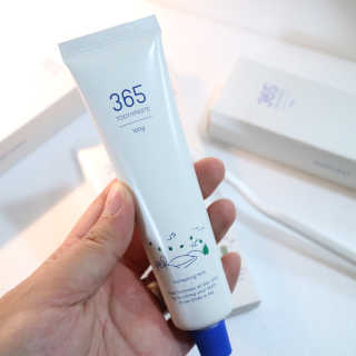 심플리스트 365치약+365칫솔 — 4.67점을 준 리뷰어가 2018년 4월 올린 사용 사진