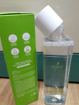 포잇 그린에너지 시카클리어 카밍토너350ml — 4.5점을 준 리뷰어가 2019년 9월 올린 사용 사진