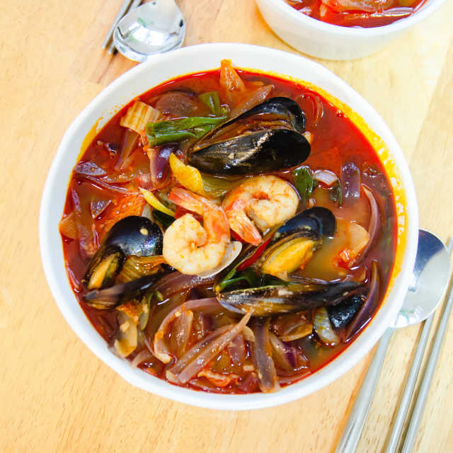 마라해물짬뽕탕 리뷰 사진