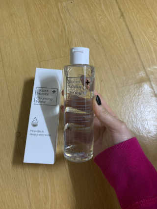 [더메디닥터] 글리셜 미셀라 클렌징 워터 — 4.5점을 준 리뷰어가 2019년 6월 올린 사용 사진