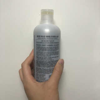 셀리본 하수오 내츄럴 프리벤션 탈모관리 샴푸 300ml — 4점을 준 리뷰어가 2019년 11월 올린 사용 사진