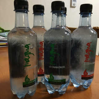 마그마 탄산수 — 5점을 준 리뷰어가 2018년 2월 올린 사용 사진