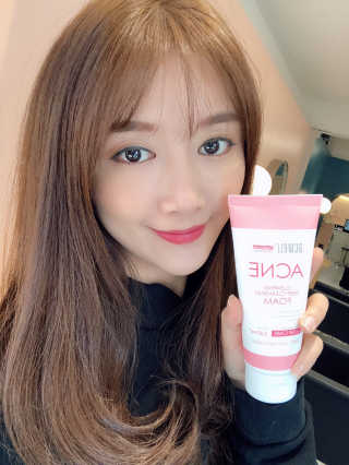 아크웰 아크네 클리어링 딥 클렌징 폼 — 3.5점을 준 리뷰어가 2019년 3월 올린 사용 사진