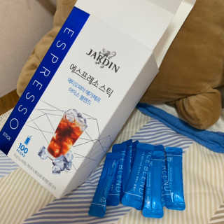 (주)쟈뎅 [쟈뎅] 에스프레소스틱 아이스블렌드 — 4점을 준 리뷰어가 2019년 5월 올린 사용 사진