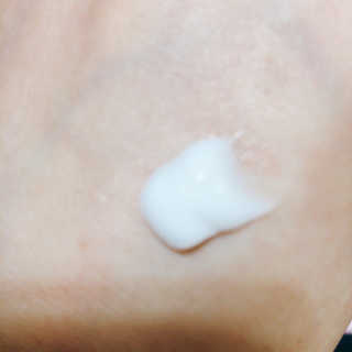 비바팜 아토리브레 리얼 모이스처 인텐시브 크림 — 4점을 준 리뷰어가 2020년 3월 올린 사용 사진