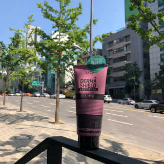 어파티 더마실드 바디워시 비타민트 300ml — 4.83점을 준 리뷰어가 2018년 7월 올린 사용 사진