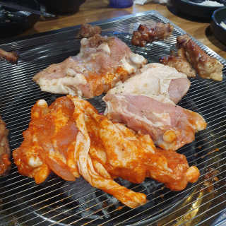 [춘여닭숯불닭갈비] 닭갈비 무한 2인+치즈퐁듀+음료수 — 5점을 준 리뷰어가 2019년 12월 올린 사용 사진