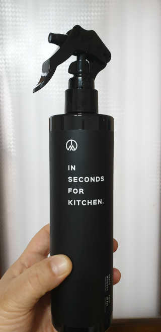 PEACE MOMENT 피스모먼트 인세컨즈포키친 320mL 천연살균소독제 — 5점을 준 리뷰어가 2019년 2월 올린 사용 사진