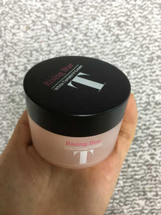 라이징스타 화이트 토마토 브이크림 — 5점을 준 리뷰어가 2018년 8월 올린 사용 사진