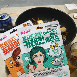 미스사사 체지방아웃카테킨플러스,장트롤러프로바이오틱스 — 5점을 준 리뷰어가 2019년 7월 올린 사용 사진