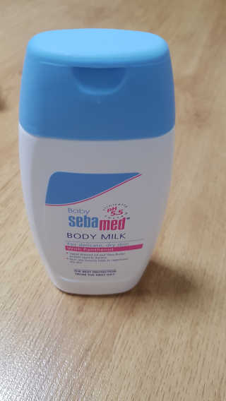 세바메드 베이비 바디밀크 200ml — 5점을 준 리뷰어가 2019년 12월 올린 사용 사진