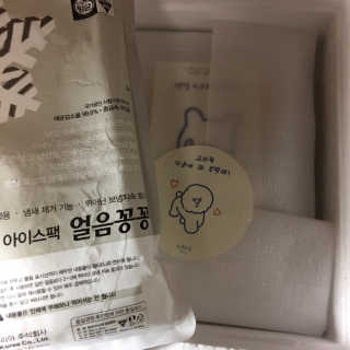 [어글어글] 반려견 친환경 간식 9종 세트 — 4점을 준 리뷰어가 2020년 3월 올린 사용 사진